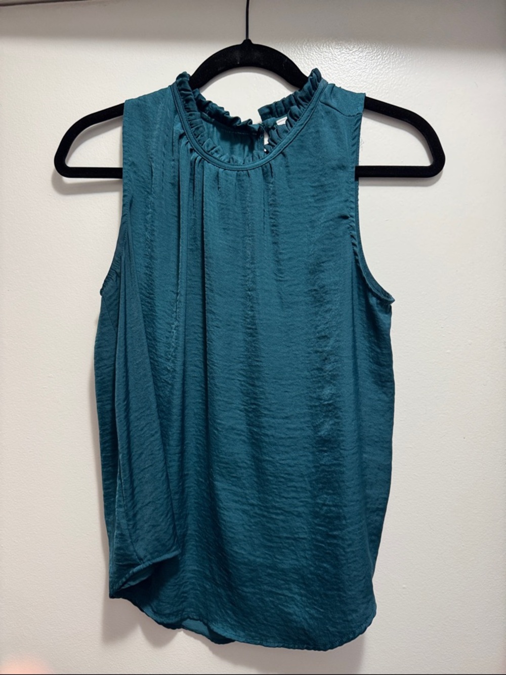 Old Navy Teal Ruffled Mock Neck Sleeveless Camisole